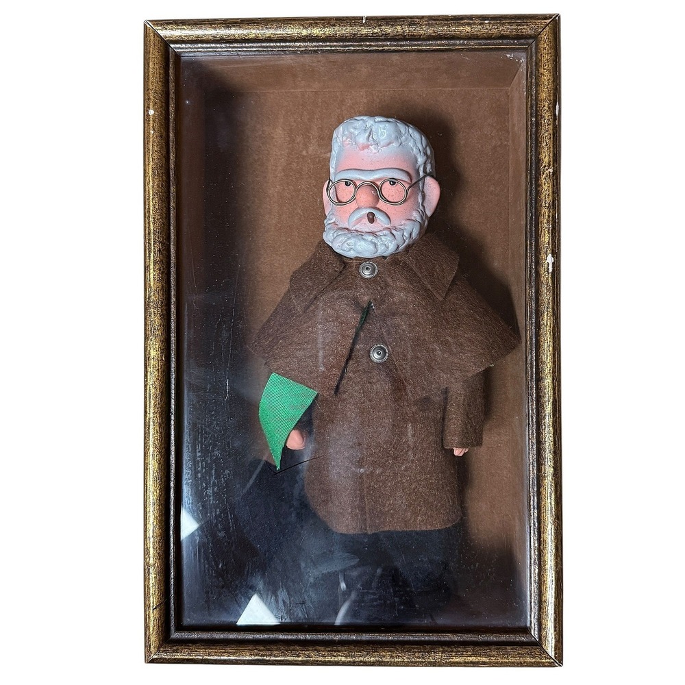 Rare Vintage Heinrich Zille East Germany GDR Framed Souvenir Doll Shadow Box - Picture 14 of 14